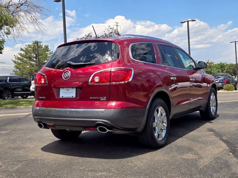 Used 2009 Buick Enclave CXL w/ Driver Confidence Package AWD/4WD image 4