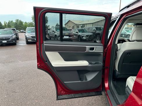 Used 2025 Hyundai Santa Fe SEL AWD/4WD image 21