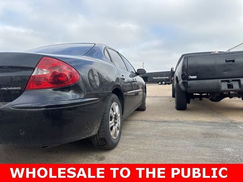 Used 2007 Buick LaCrosse CX image 7