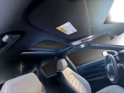 Used 2025 Honda CR-V Sport Touring image 28