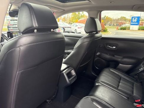 Certified 2023 Honda HR-V EX-L image 21