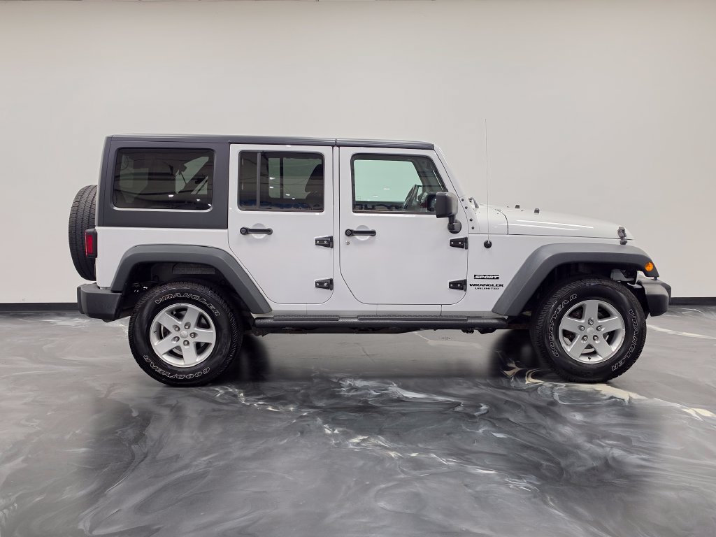Used 2017 Jeep Wrangler Unlimited Sport w/ Quick Order Package 24S AWD/4WD image 23