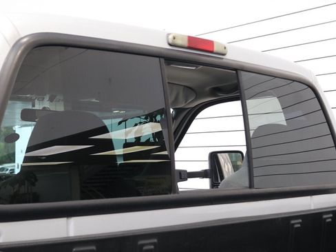 Used 2003 Ford F250 XLT image 35