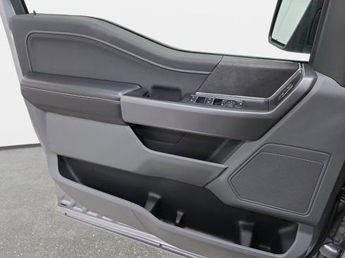 Used 2025 Ford F150 XLT w/ Equipment Group 301A Standard AWD/4WD image 27