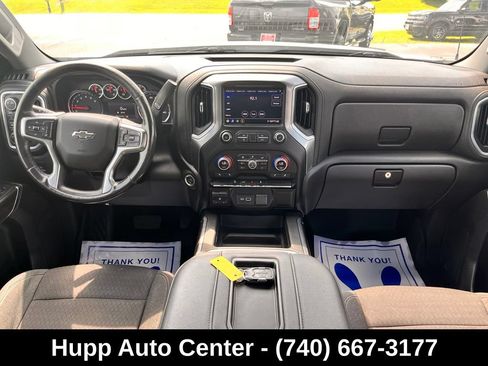 Used 2021 Chevrolet Silverado 1500 LT Trail Boss AWD/4WD image 9