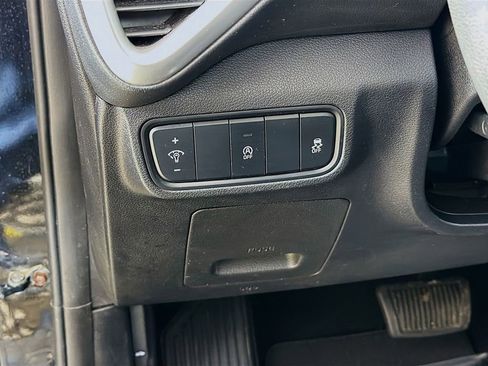 Used 2020 Kia Soul LX image 25