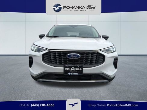 Certified 2024 Ford Escape Active FWD image 2