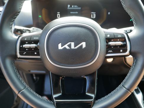 Certified 2025 Kia Sorento EX w/ EX Panoramic Sunroof Package AWD/4WD image 25