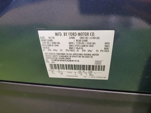 Used 2018 Ford Explorer XLT AWD/4WD image 33