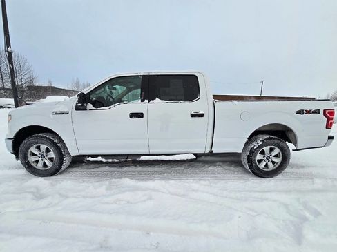 Used 2019 Ford F150 XLT w/ Trailer Tow Package image 4