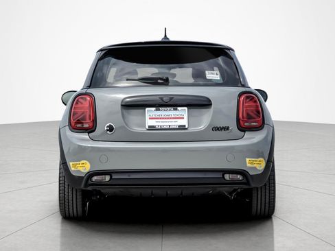 Used 2022 MINI Cooper SE FWD image 4