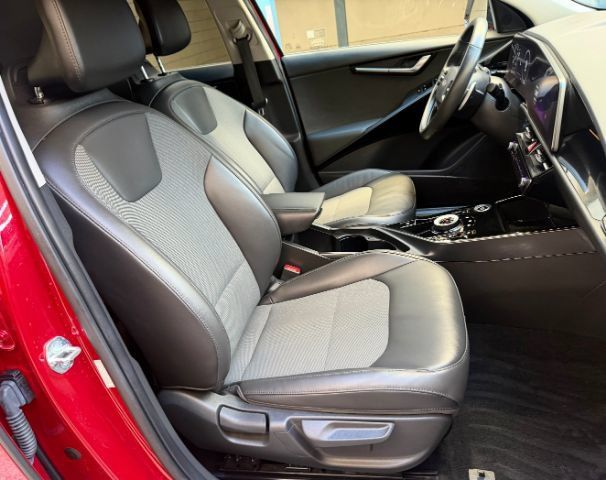 Used 2023 Kia Niro Wind w/ Wind Preserve Package FWD image 16