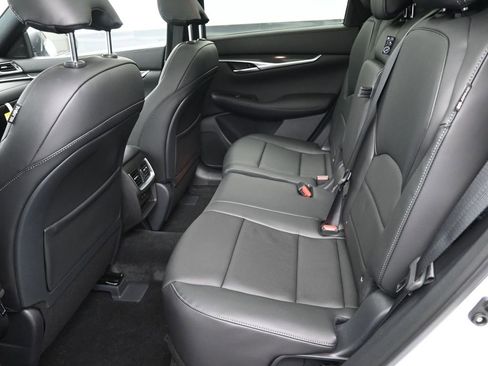 New 2025 INFINITI QX50 Sport image 21