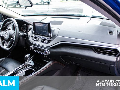 Used 2025 Nissan Altima 2.5 SR image 22