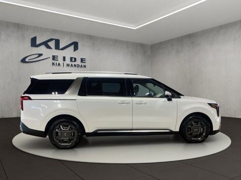 New 2026 Kia Carnival SX image 6