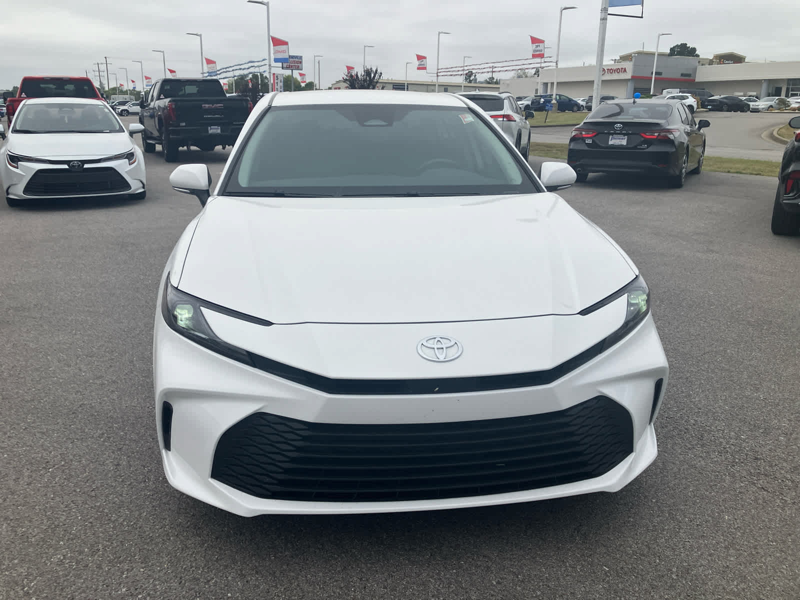 Used 2026 Toyota Camry LE FWD image 2
