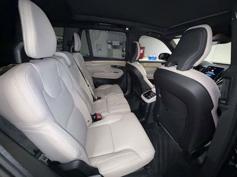 Used 2026 Volvo XC90 T8 Ultra w/ Protection Package AWD/4WD image 16
