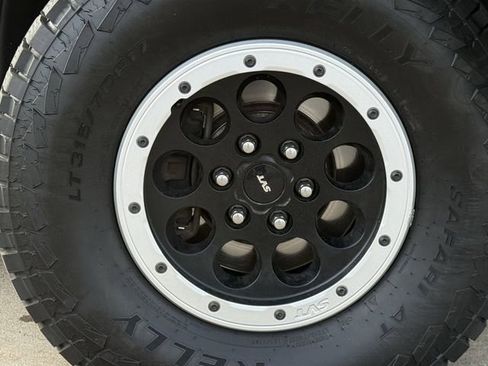 Used 2014 Ford F150 Raptor w/ Equipment Group 801A Luxury image 12