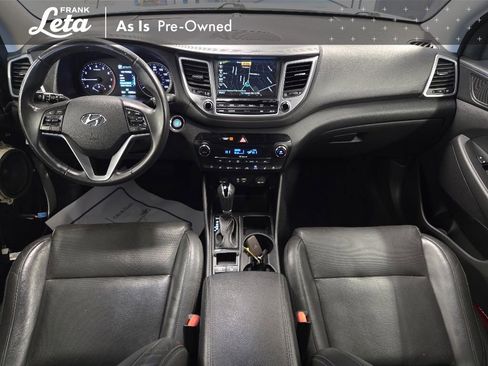 Used 2016 Hyundai Tucson Limited w/ Option Group 03 FWD image 17