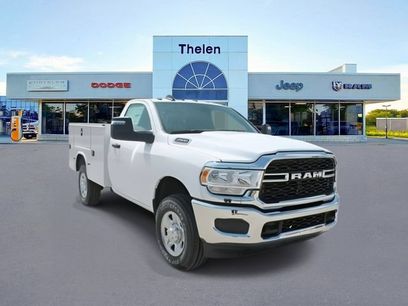 New 2024 RAM 2500 Tradesman w/ Chrome Appearance Group