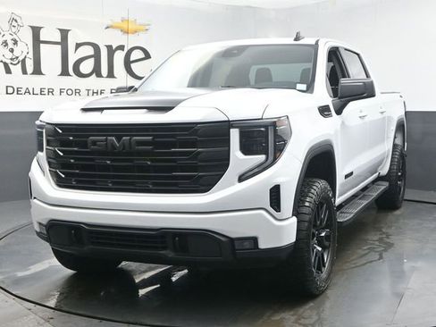 Used 2023 GMC Sierra 1500 Elevation image 7