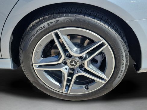 Used 2022 Mercedes-Benz E 350 4MATIC Sedan image 35