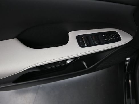 Used 2025 Lexus RX 350 w/ Convenience Package AWD/4WD image 10