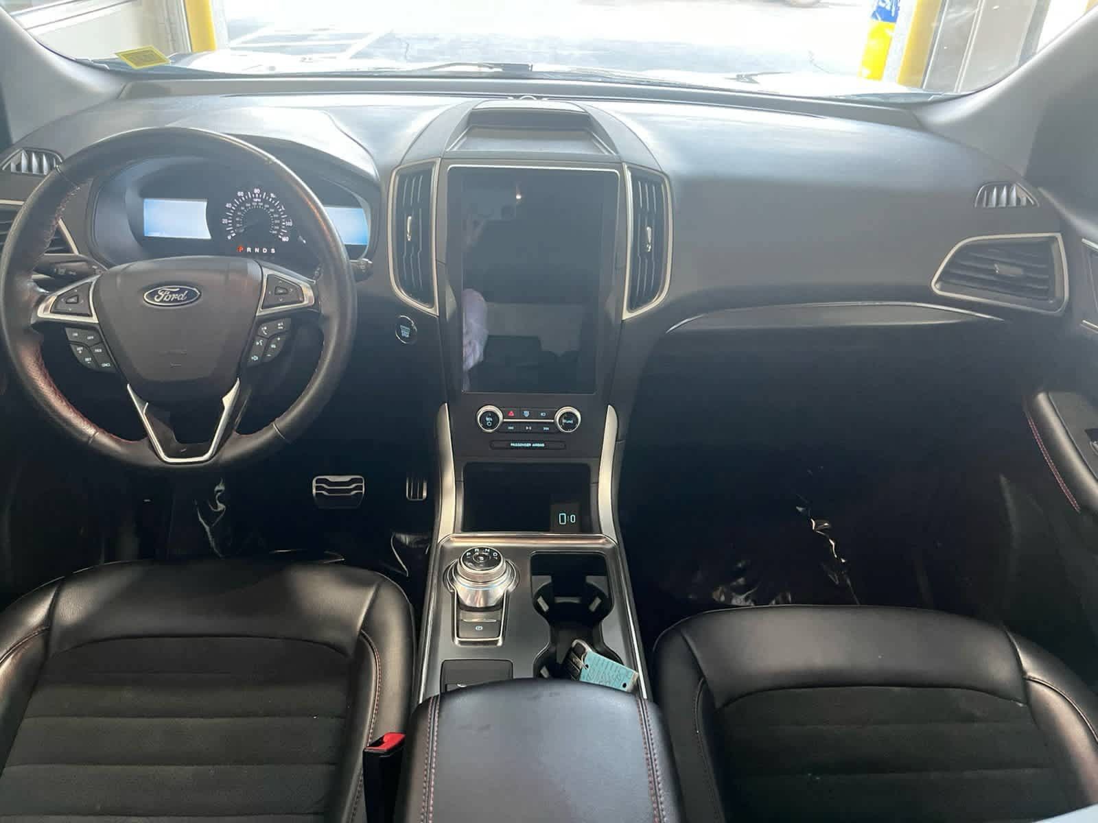 Certified 2024 Ford Edge ST-Line AWD/4WD image 9