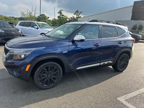Used 2022 Kia Seltos Nightfall Edition AWD/4WD image 3