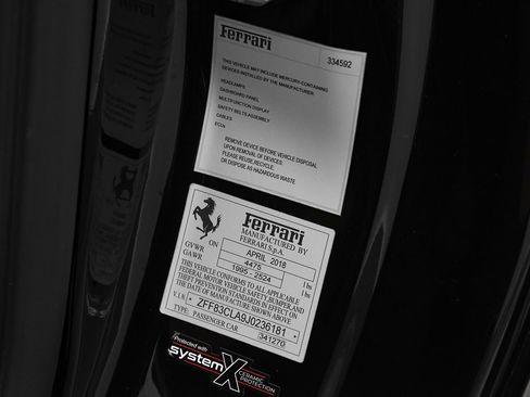 Used 2018 Ferrari 812 Superfast RWD image 59