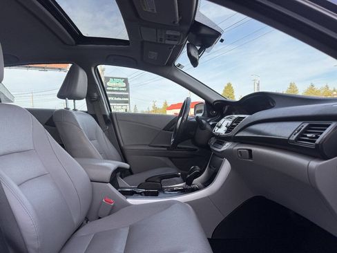 Used 2015 Honda Accord EX-L image 13