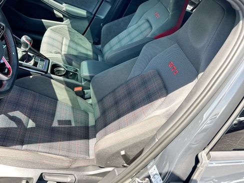 Used 2023 Volkswagen GTI 40th Anniversary Edition FWD image 13