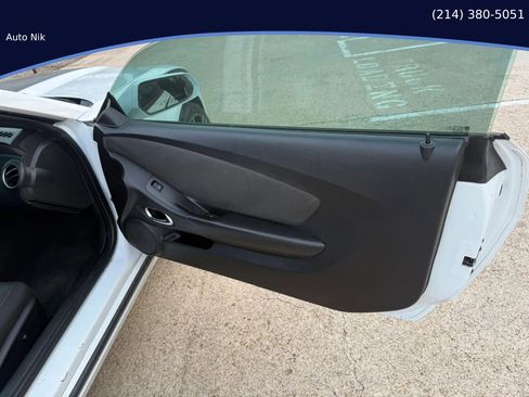 Used 2010 Chevrolet Camaro LT image 22