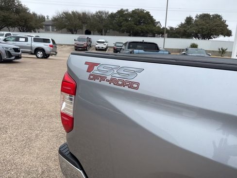 Used 2019 Toyota Tundra SR5 w/ SR5 Upgrade Package image 5
