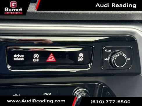 Certified 2025 Audi Q5 2.0T Premium Plus w/ Premium Plus image 36