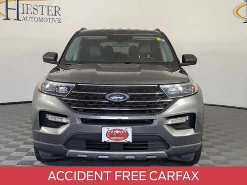 Used 2022 Ford Explorer XLT w/ Equipment Group 202A RWD image 3