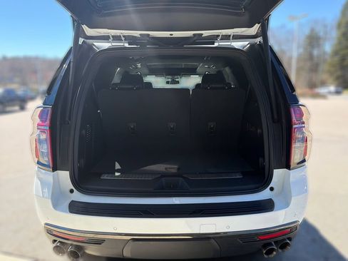 Certified 2022 Chevrolet Tahoe RST w/ Sport Performance Package AWD/4WD image 13