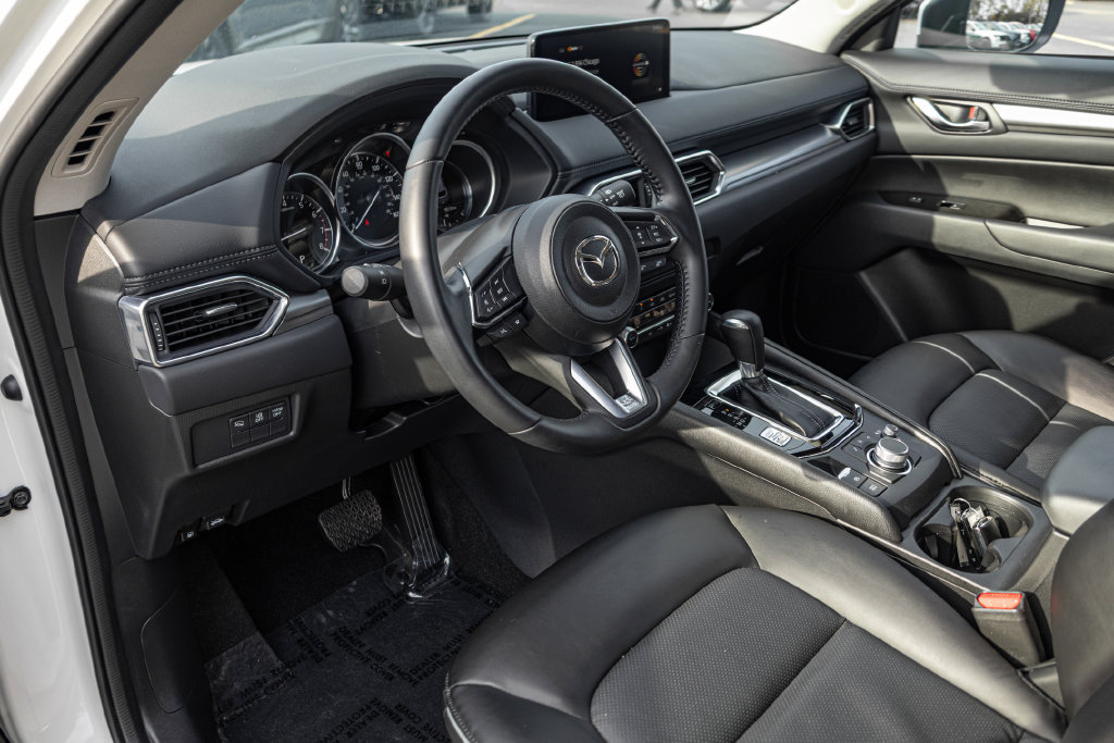 Used 2024 MAZDA CX-5 AWD 2.5 S w/ Select Package image 15
