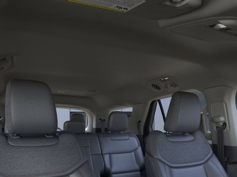 New 2026 Ford Explorer Active w/ Active Comfort Package AWD/4WD image 22