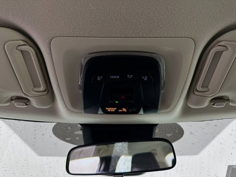 Used 2026 Toyota Corolla LE FWD image 18