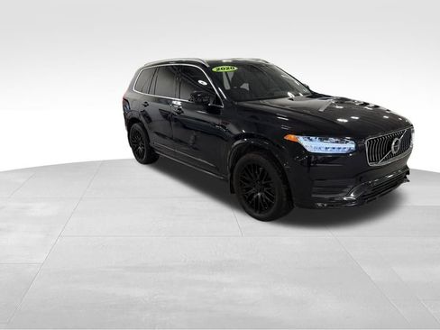 Used 2020 Volvo XC90 T6 Momentum w/ Protection Package image 7