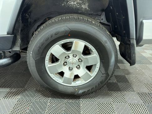 Used 2008 Toyota FJ Cruiser 4WD image 30