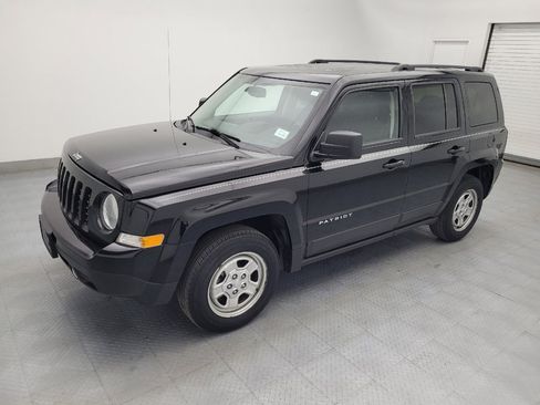 Used 2017 Jeep Patriot Sport w/ Power Value Group image 2