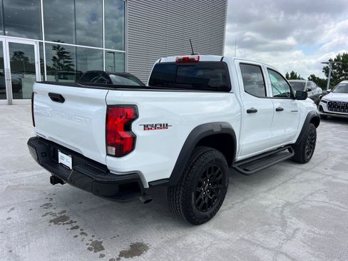 Used 2025 Chevrolet Colorado Trail Boss AWD/4WD image 5