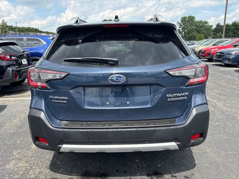 Certified 2024 Subaru Outback Touring XT AWD/4WD image 4