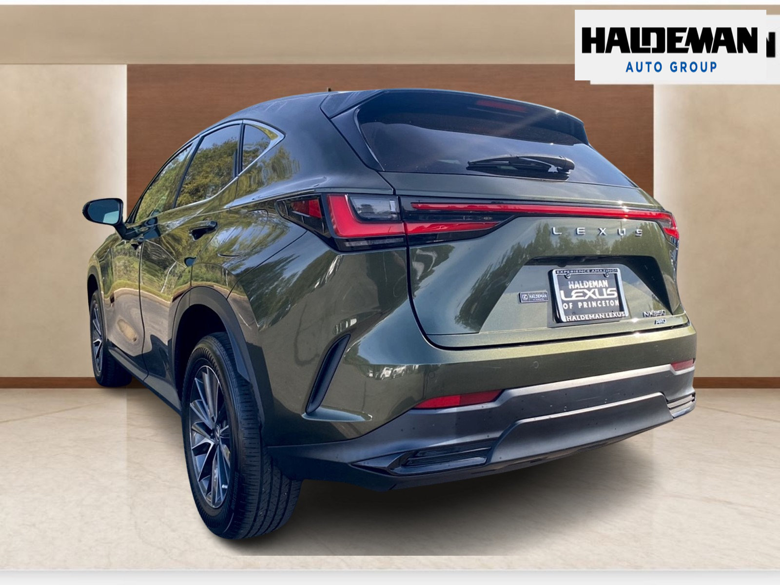 Used 2024 Lexus NX 350 AWD image 3