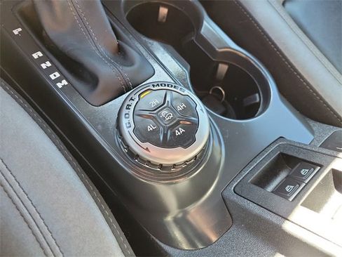 Used 2024 Ford Bronco Black Diamond w/ Sasquatch Package image 35