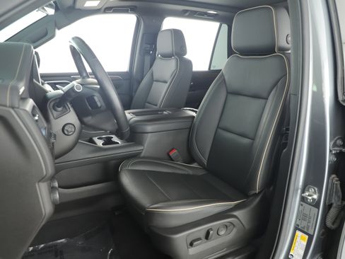 Used 2021 Chevrolet Tahoe Premier w/ Texas Edition image 12