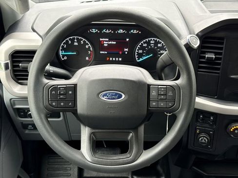 Used 2022 Ford F150 XL image 14