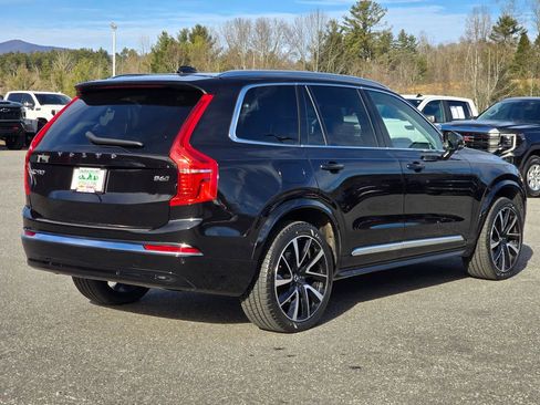Used 2023 Volvo XC90 B6 Plus w/ Protection Package Premier image 21